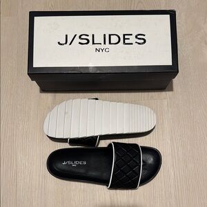 J/SLIDES Black Quilted Women's Slides